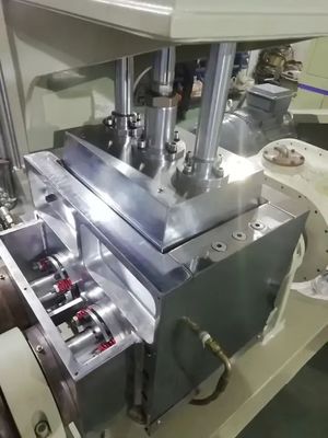 Customized 5L Combined Mixer Granulator Machine Low Energy Consumption