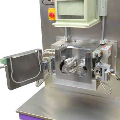 3L 7.5kw Open Close Type Kneader Machine Internal Mixer High Precision