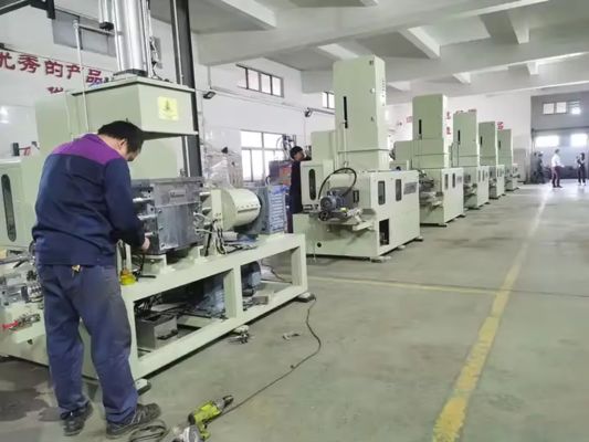 15L Combined Mixer Granulator Low Energy Consumption Water Cooling Heating