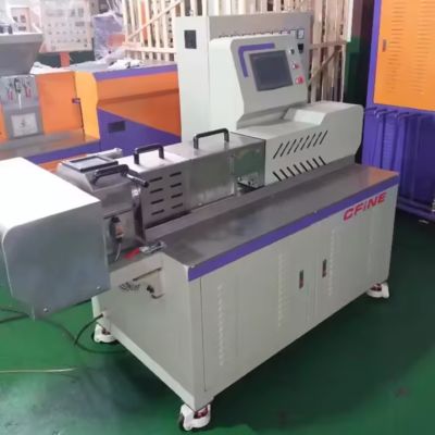 PLC Control 5L Extrusion Granulating Machine For Ceramic Powder
