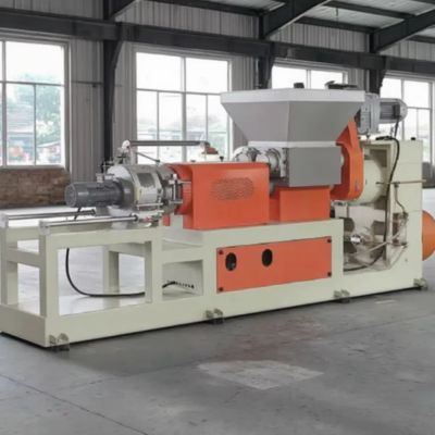 Double Cone Extrusion Industrial Granulator 165mm Screw For Rubber And Plastic